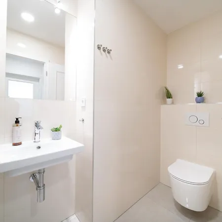 Wagnerstays Modern Lägenhetshotell Prag