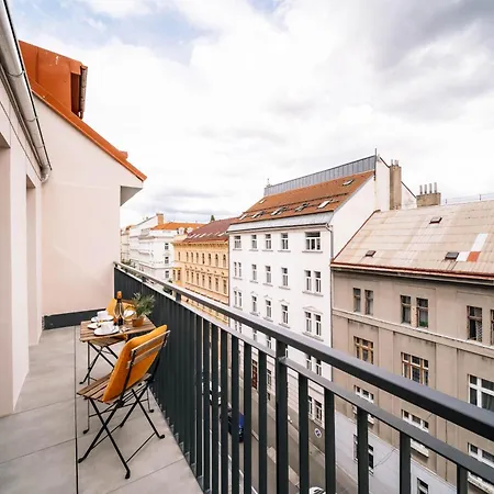Wagnerstays Modern * Prague